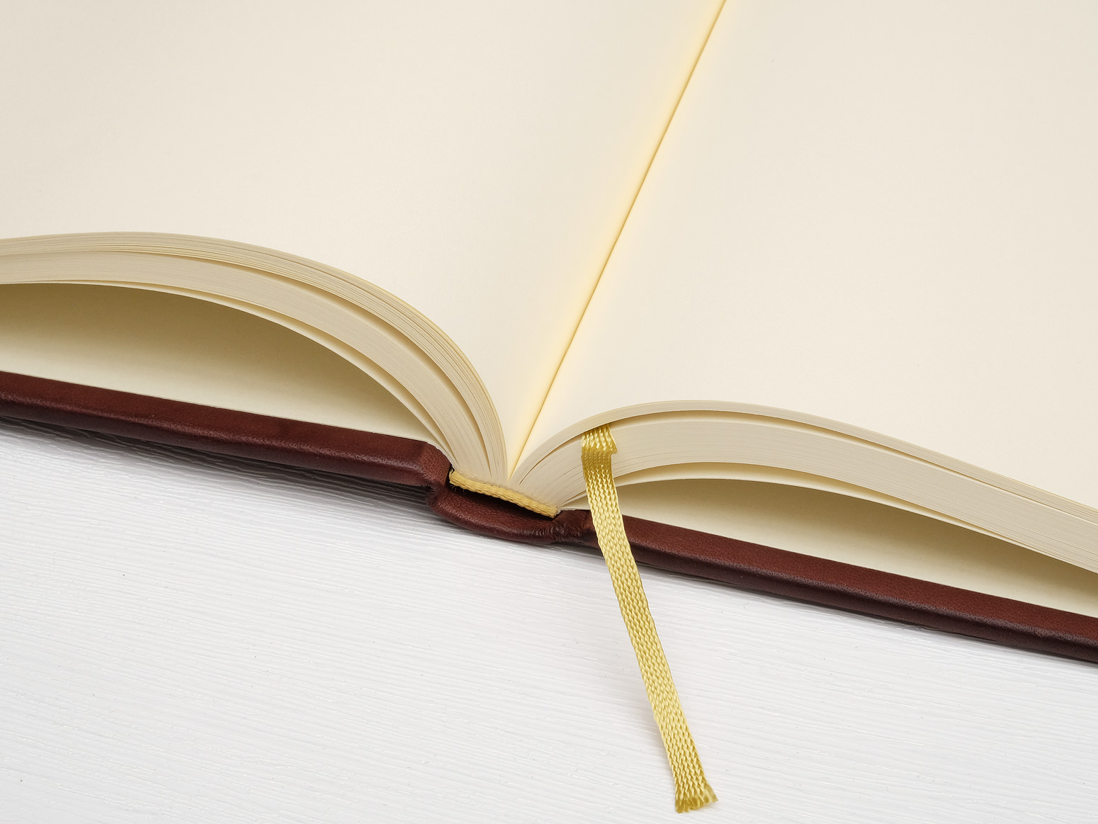 Gastenboek Cicero Vintage Leer Bruin 300 x 210 mmproduct zoom image #3